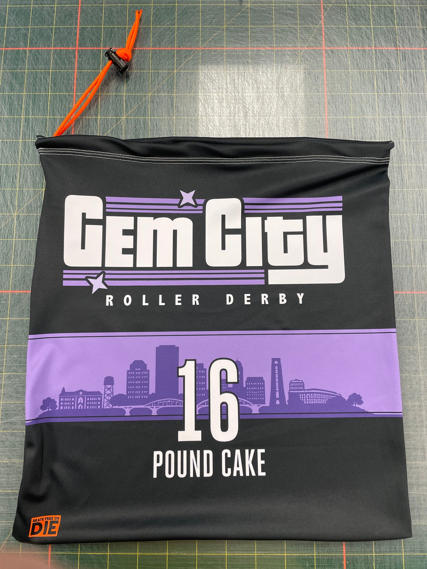 GEM CITY HANDY BAG